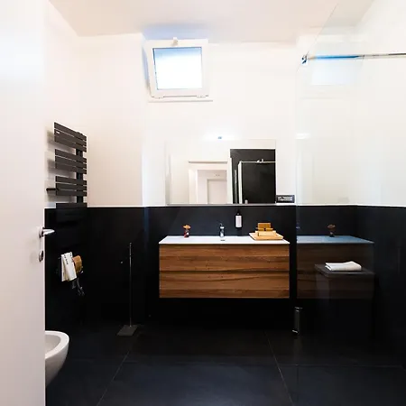 Marvi Bed and Breakfast 3*